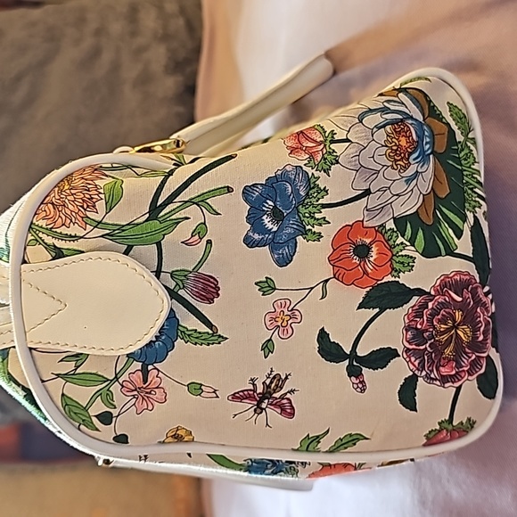 GUCCI RARE Auth. HTF Vtg Flora Canvas Satchel - Picture 12 of 16